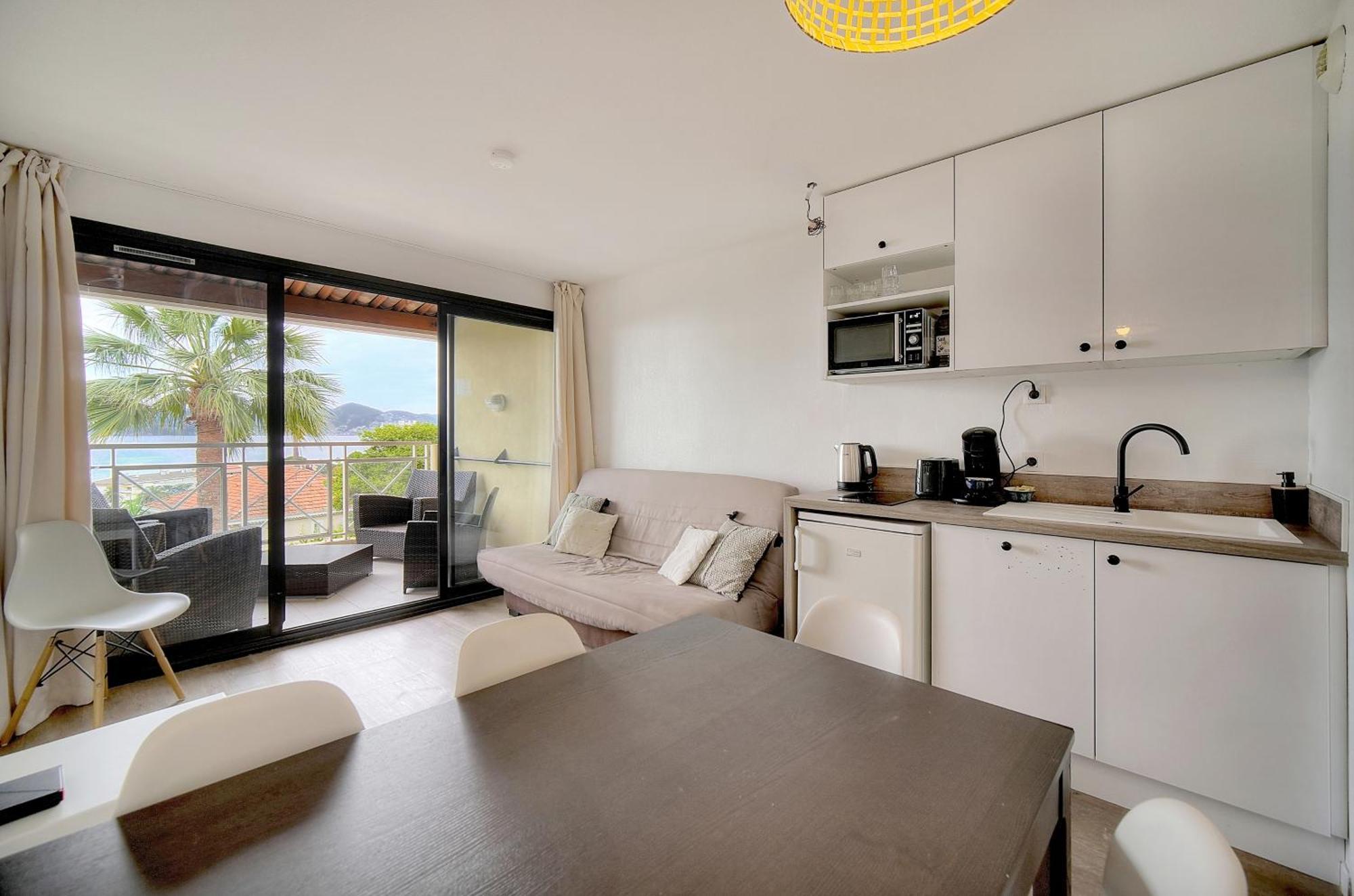 Apartment Eva - Piscine - Terrasse - Vca *