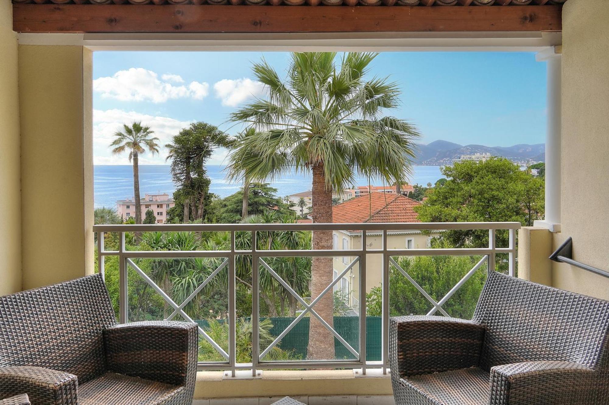 Eva - Piscine - Terrasse - Vca